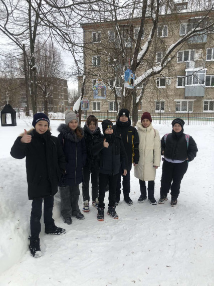 «Прилетайте, птички, к нам».